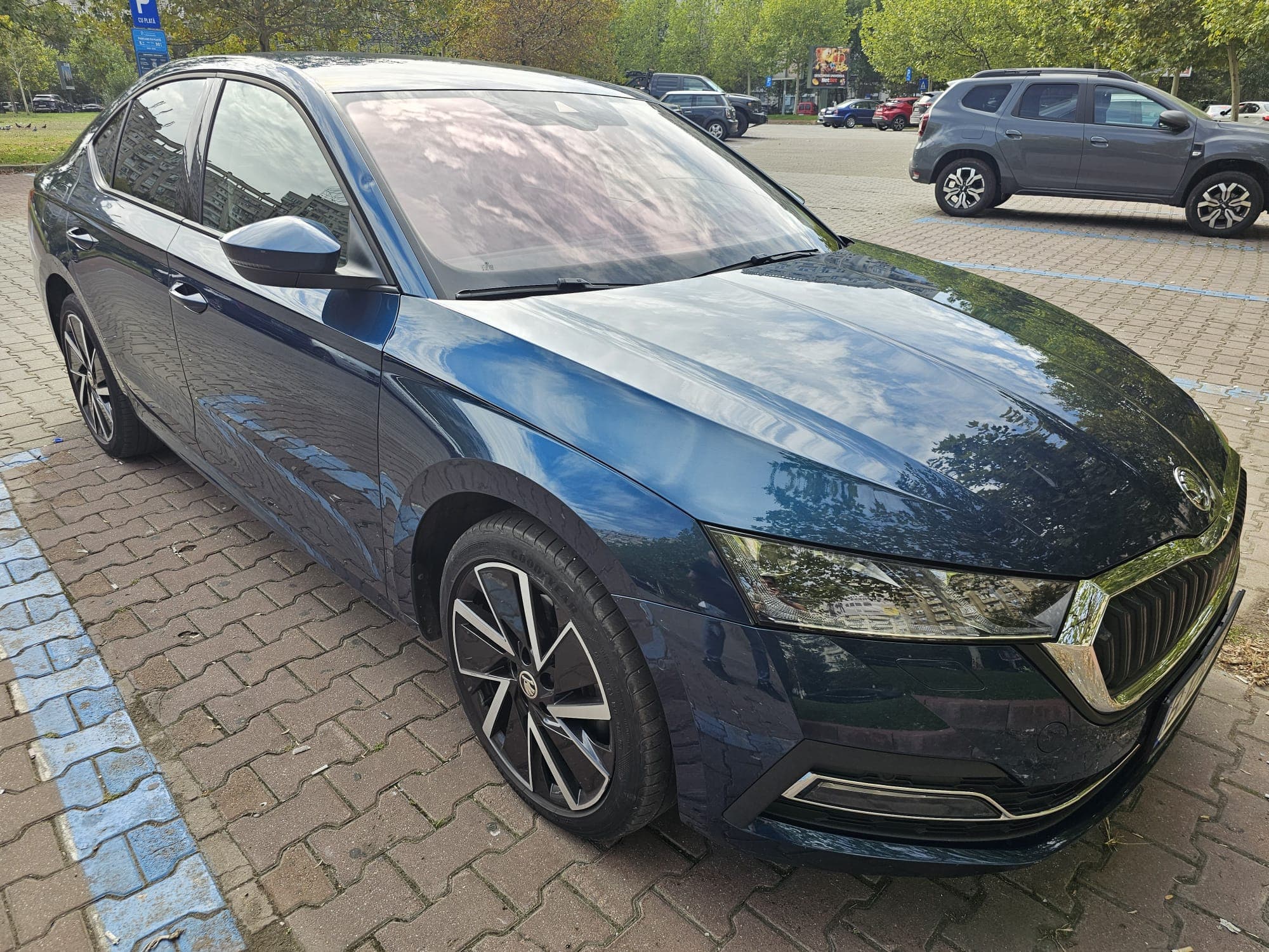 Skoda Octavia photo 1